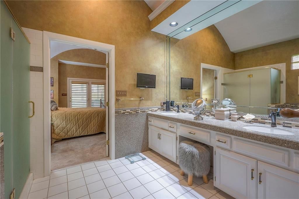 12234 Ash Street — photo 12