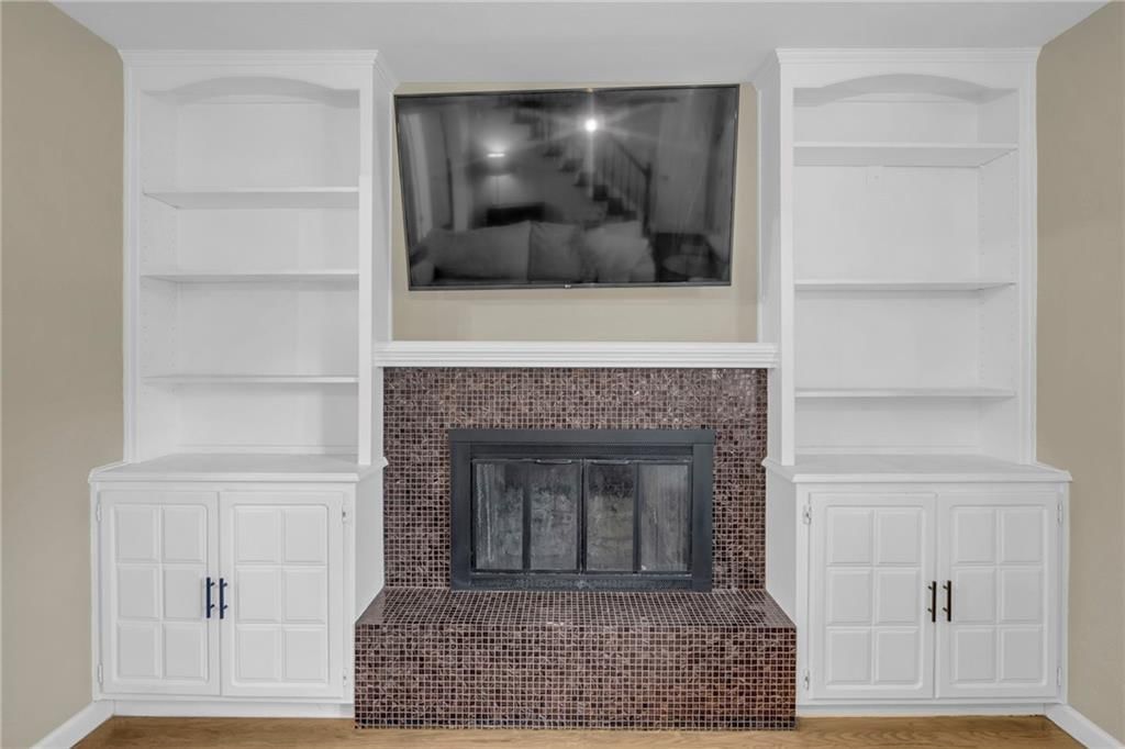 1205 Liberty Drive Terrace — photo 8