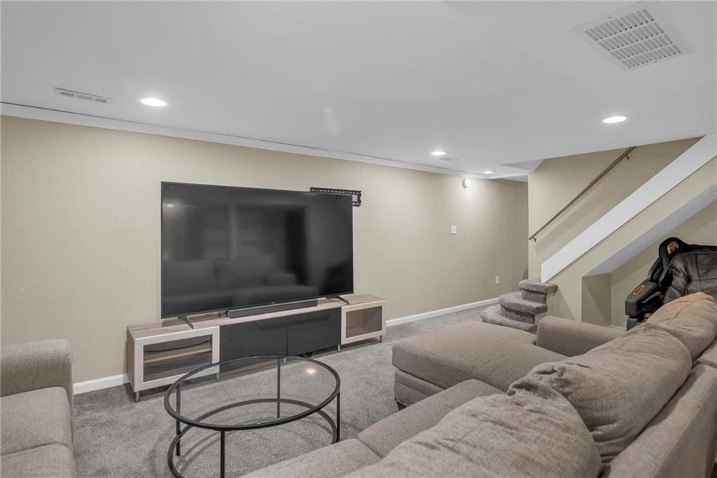1205 Liberty Drive Terrace — photo 34