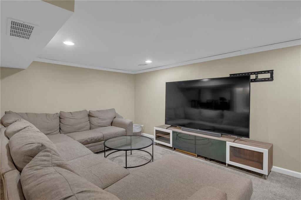 1205 Liberty Drive Terrace — photo 35