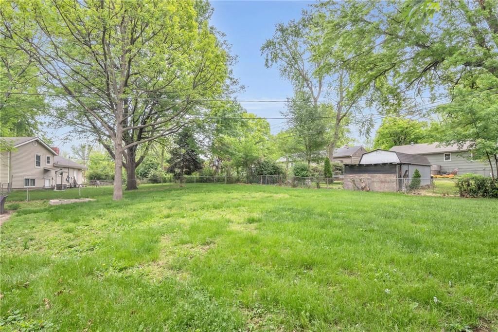 1205 Liberty Drive Terrace — photo 43