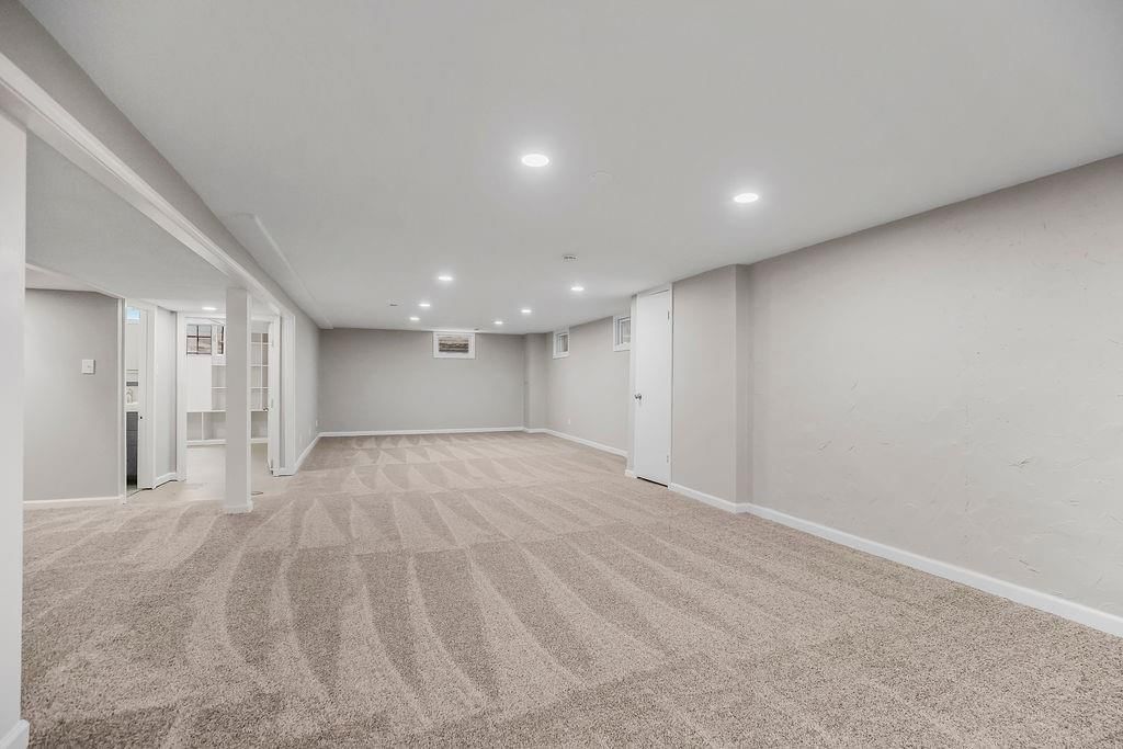 1815 N 49th Terrace — photo 31