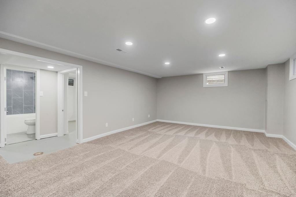 1815 N 49th Terrace — photo 35
