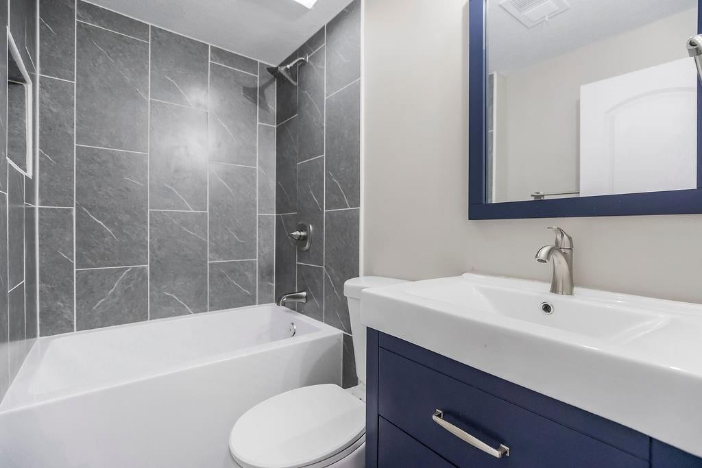 1815 N 49th Terrace — photo 36
