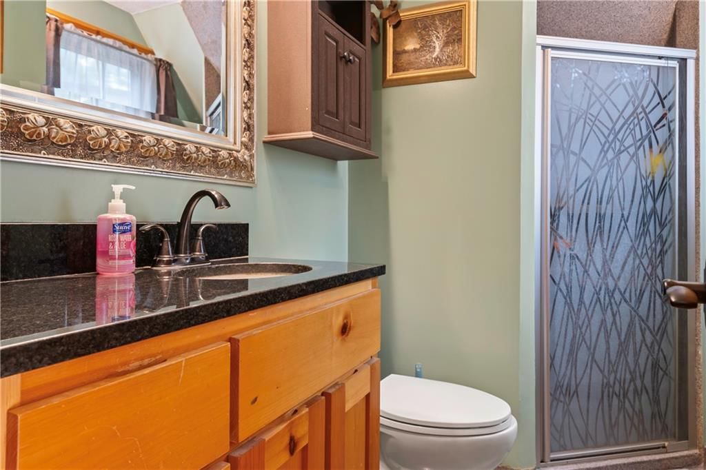429 SE Lakeside Drive — photo 23