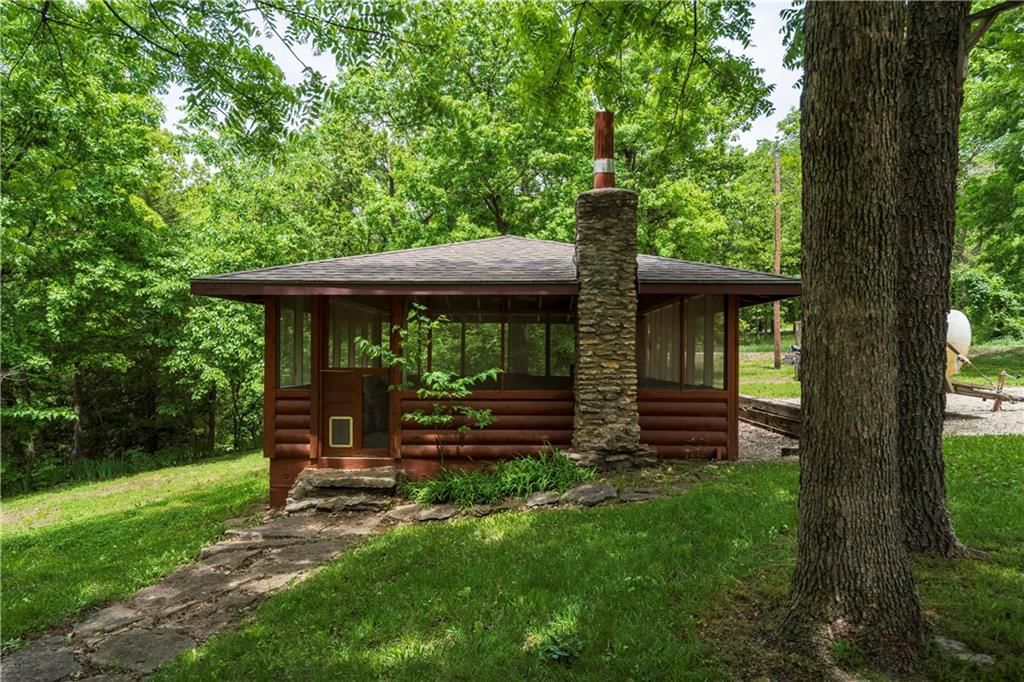 429 SE Lakeside Drive — photo 32