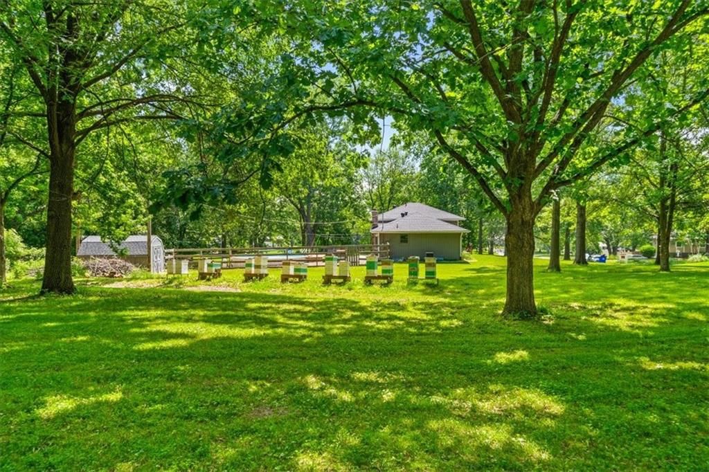 10304 Edgehill Drive — photo 5
