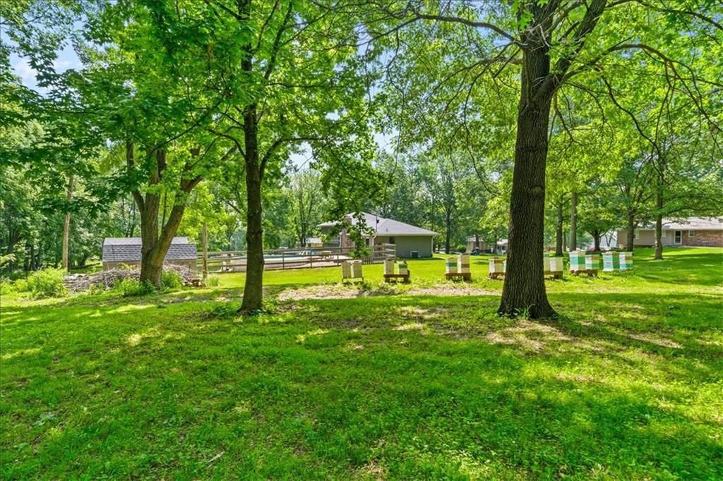 10304 Edgehill Drive — photo 7