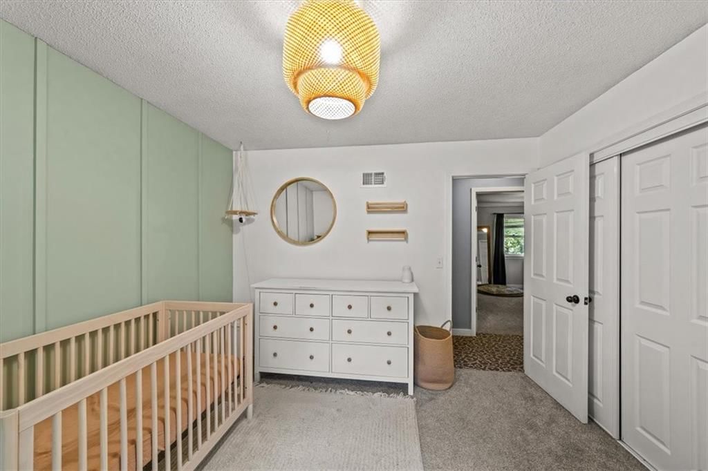 10304 Edgehill Drive — photo 21
