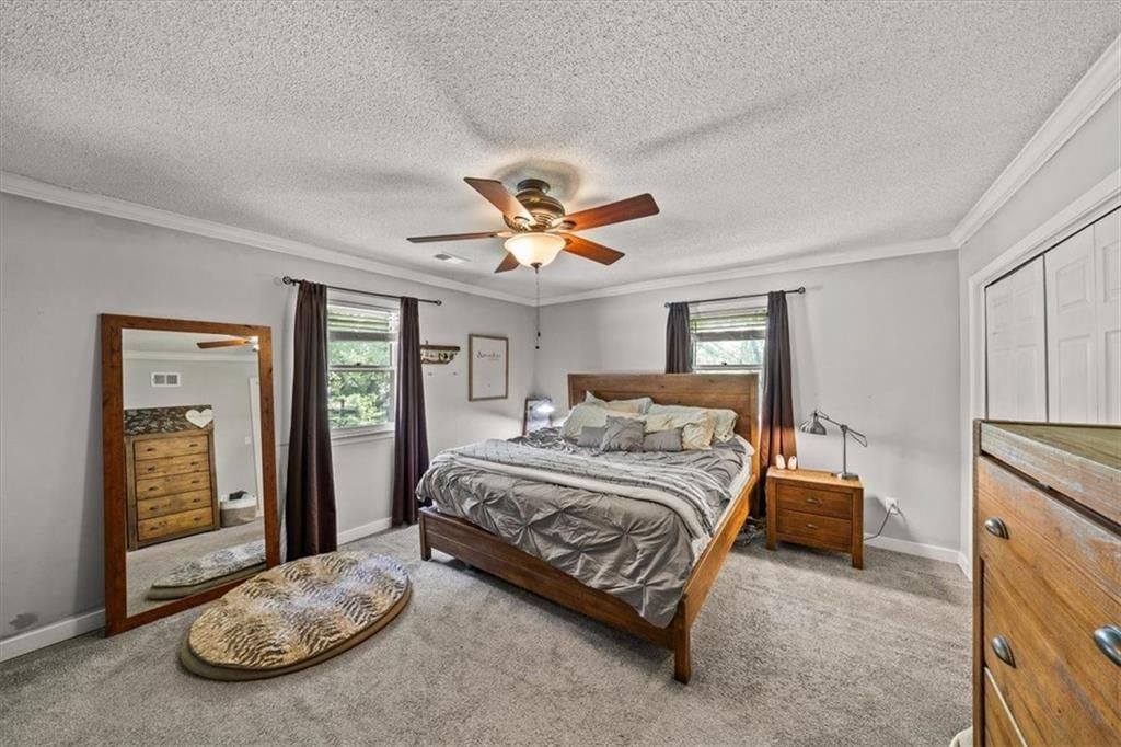 10304 Edgehill Drive — photo 24