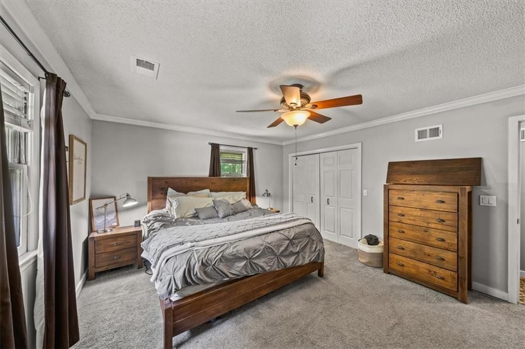 10304 Edgehill Drive — photo 25