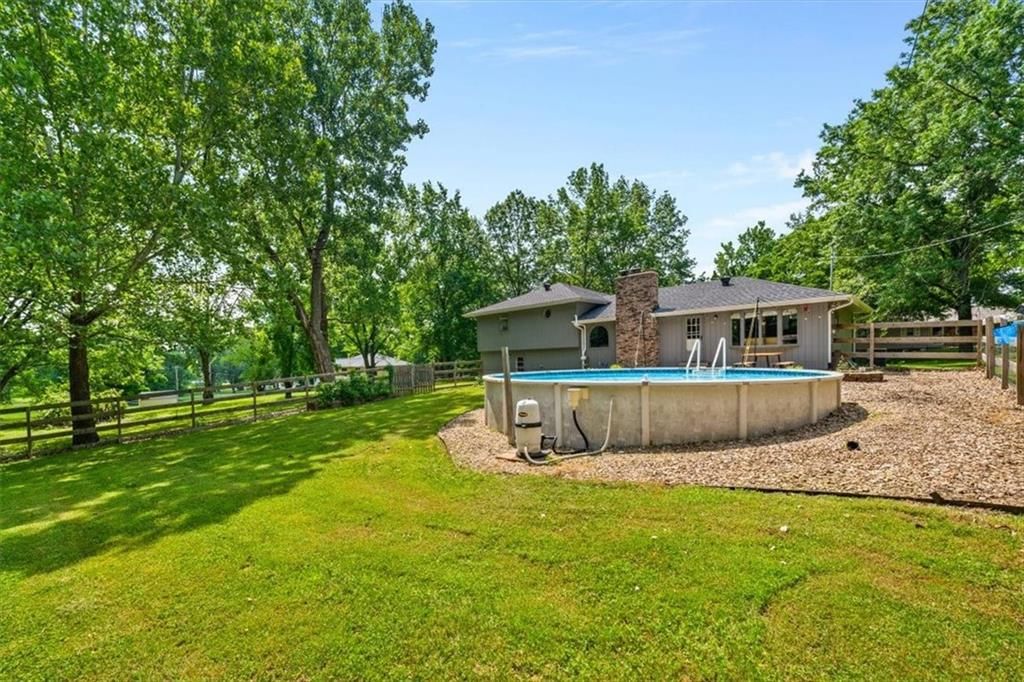 10304 Edgehill Drive — photo 33