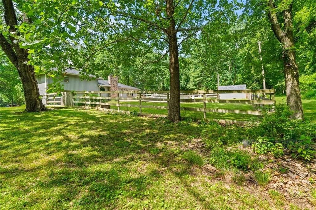 10304 Edgehill Drive — photo 36