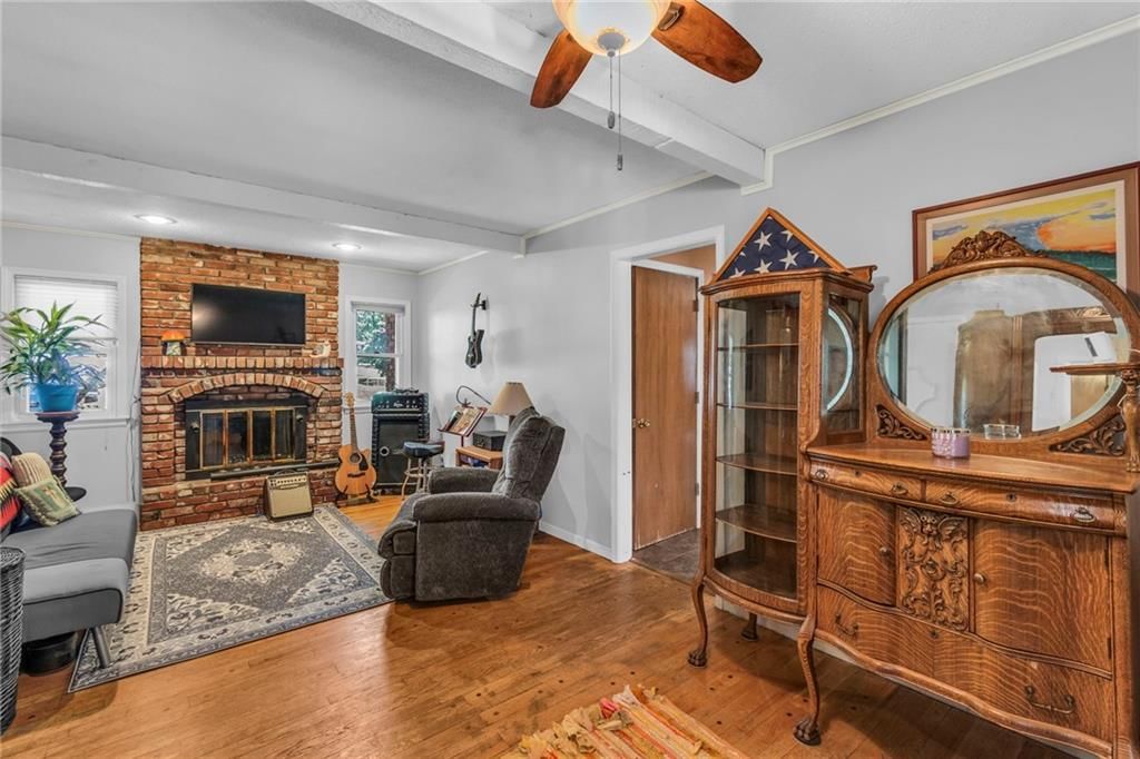 2401 NW 86TH Street — photo 11
