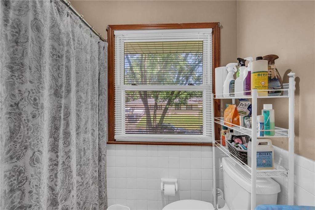 2401 NW 86TH Street — photo 17
