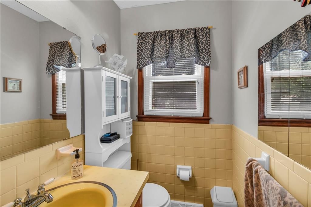 2401 NW 86TH Street — photo 23