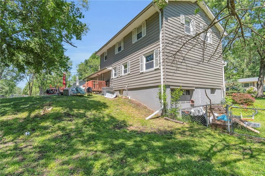 2401 NW 86TH Street — photo 28