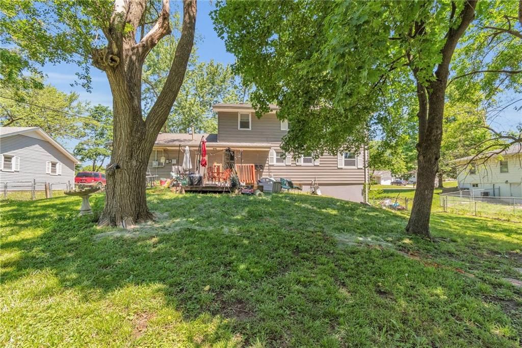 2401 NW 86TH Street — photo 29