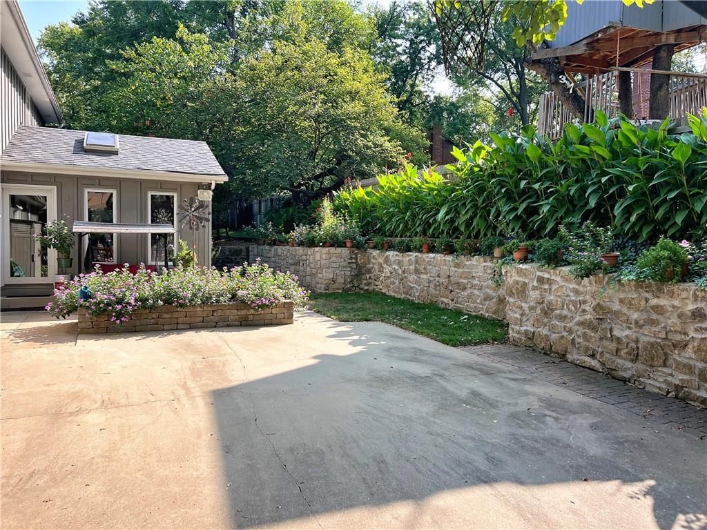 10507 W 52nd Circle — photo 42