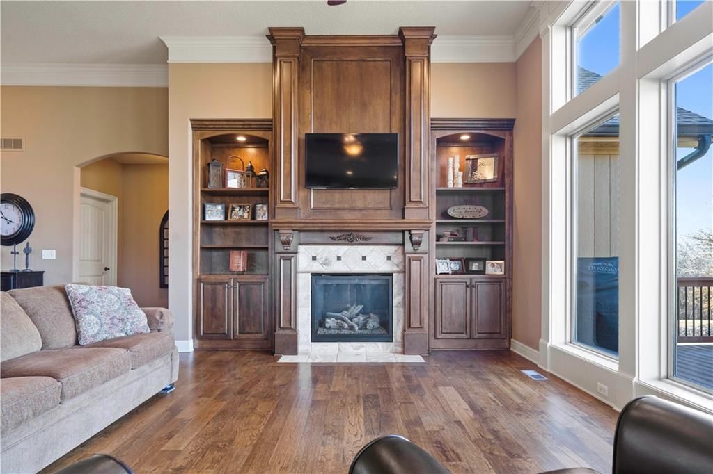 Photo 16 of 73 - 33106 E Stringtown Road