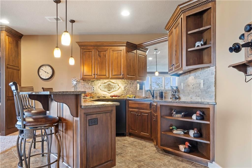 Photo 47 of 73 - 33106 E Stringtown Road