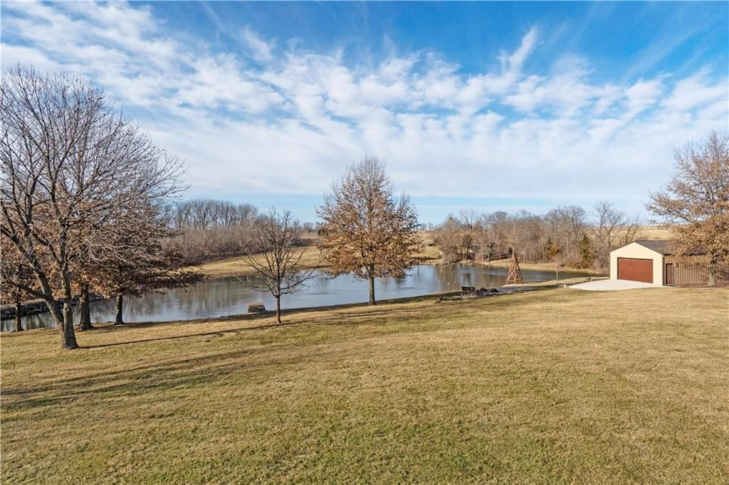 Photo 59 of 73 - 33106 E Stringtown Road