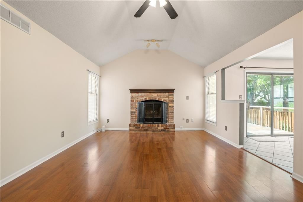 2505 NE Quail Walk Trail — photo 8
