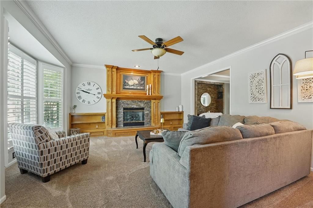 13906 Kaw Street — photo 5