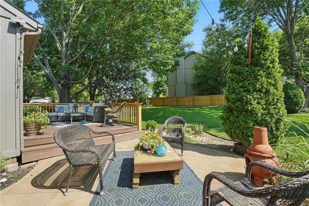 13906 Kaw Street — photo 37