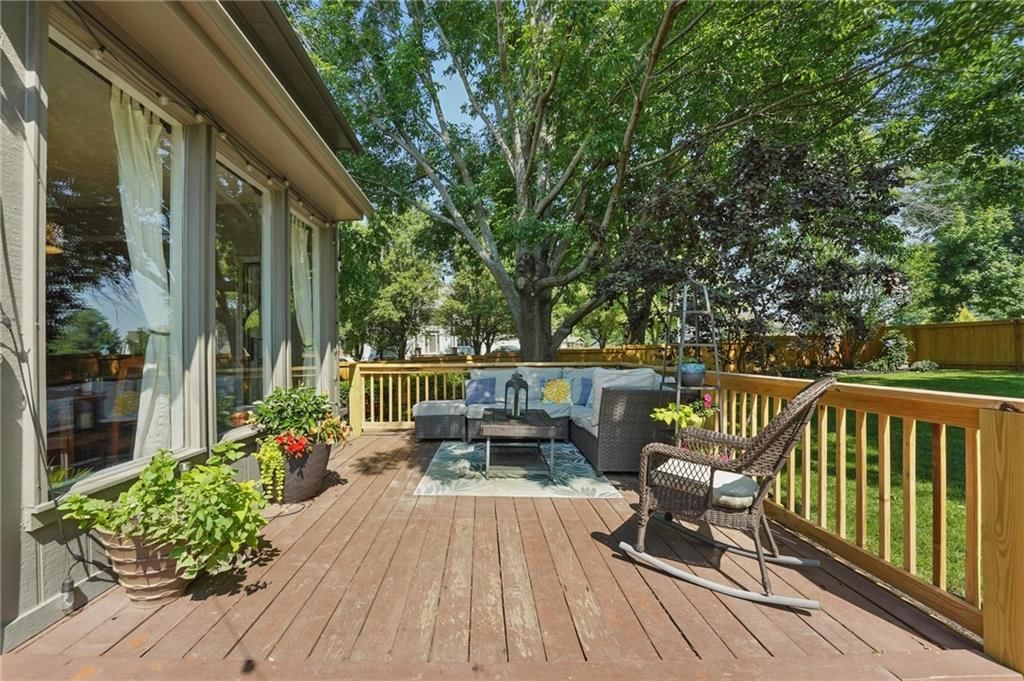 13906 Kaw Street — photo 38