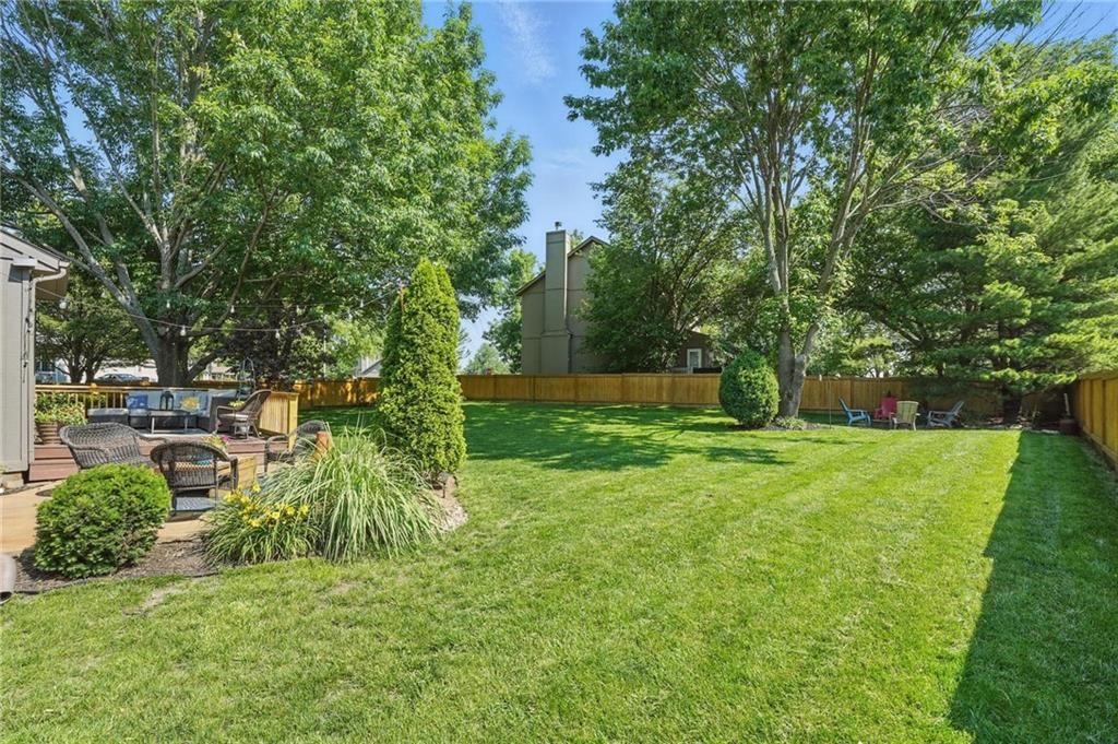 13906 Kaw Street — photo 41