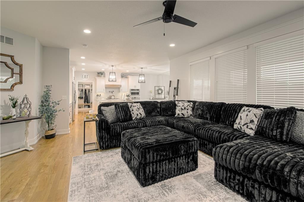 Photo 9 of 52 - 2241 Foxtail Drive