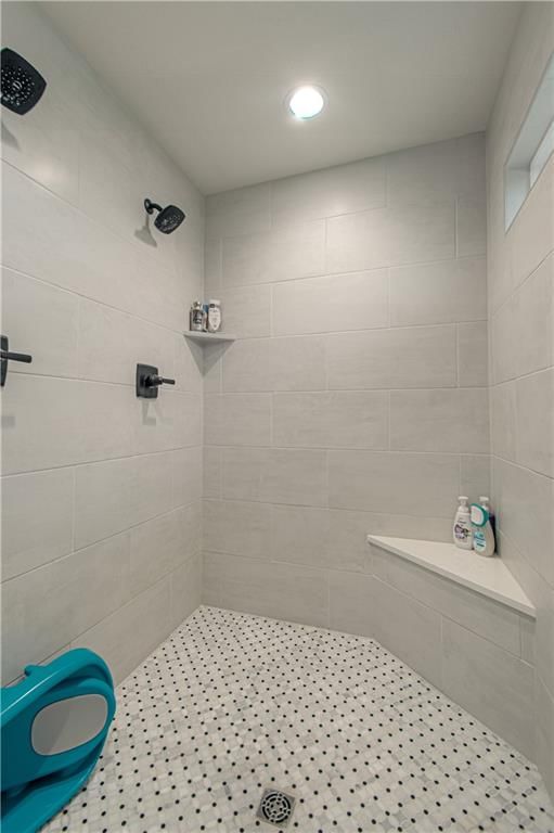 Photo 23 of 52 - 2241 Foxtail Drive
