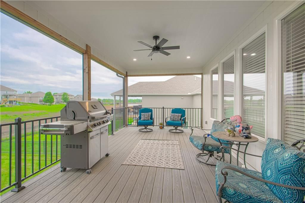 Photo 36 of 52 - 2241 Foxtail Drive