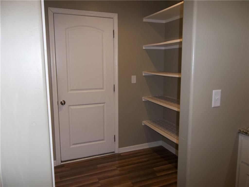 805 CHRISTOPHER Drive — photo 5