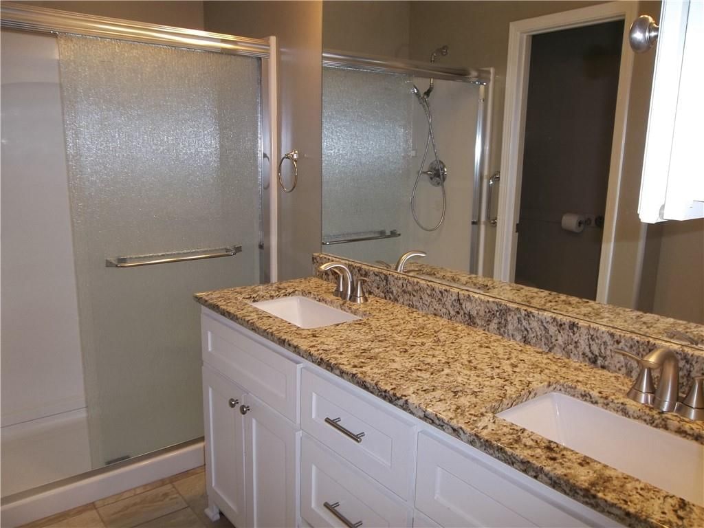 805 CHRISTOPHER Drive — photo 8