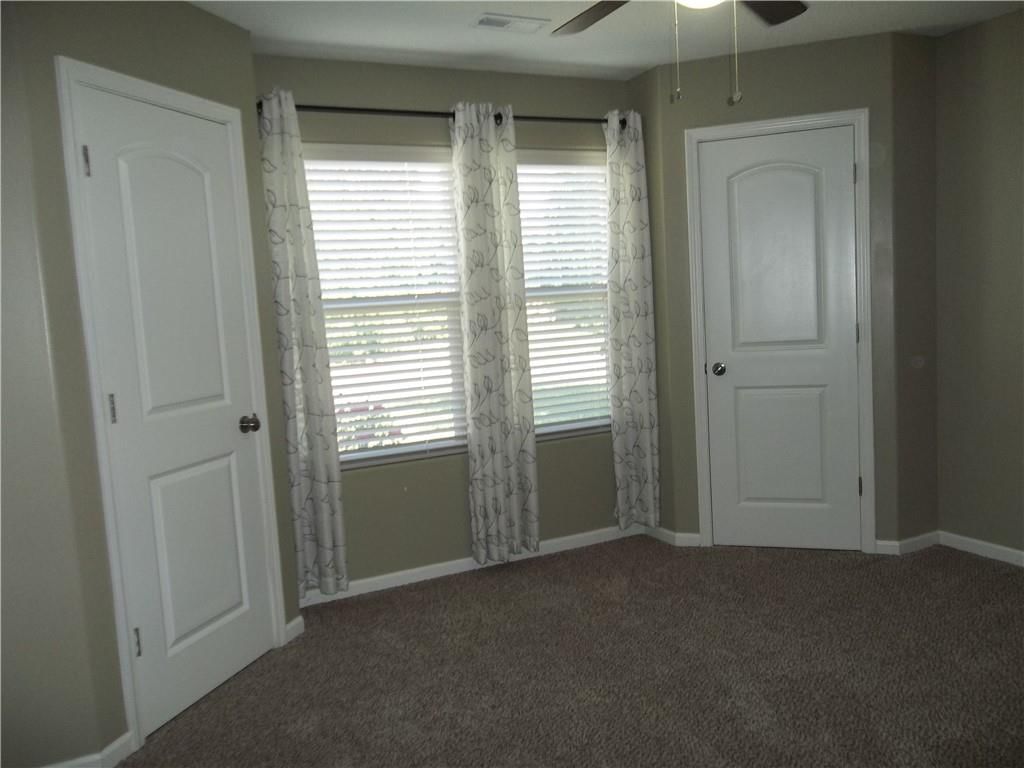 805 CHRISTOPHER Drive — photo 9