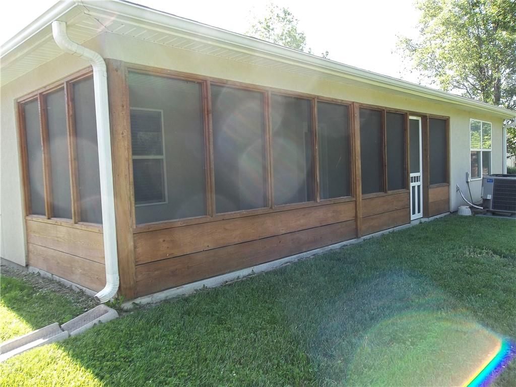 805 CHRISTOPHER Drive — photo 12