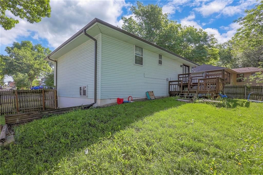 119 W Brentwood Drive — photo 16