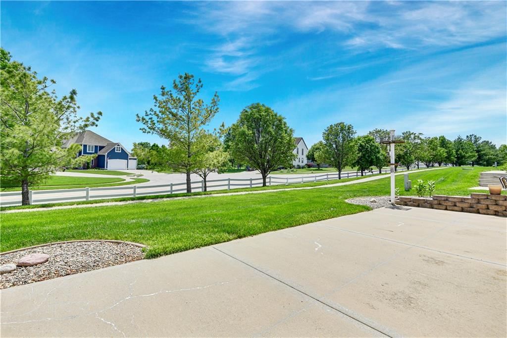 4641 SW Soldier Drive — photo 31