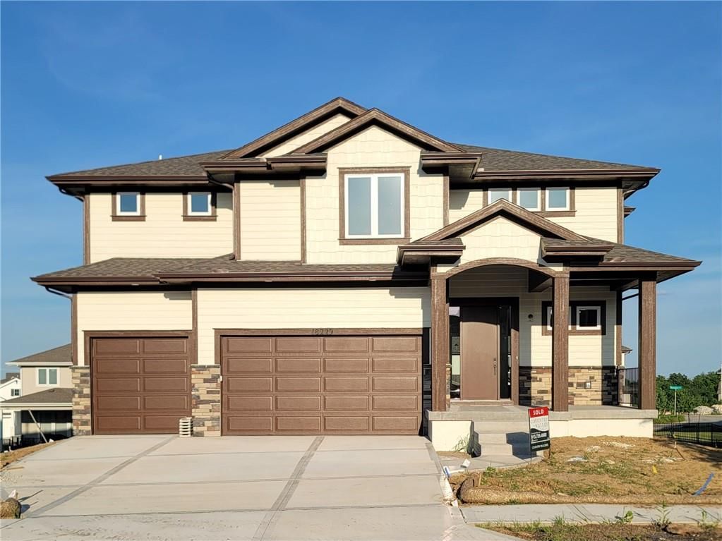 18229 Oakmont Street, Overland Park, KS