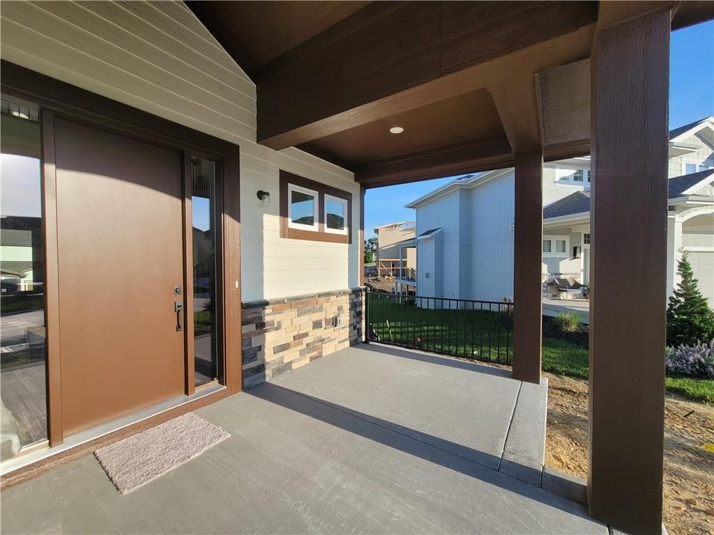 18229 Oakmont Street — photo 3