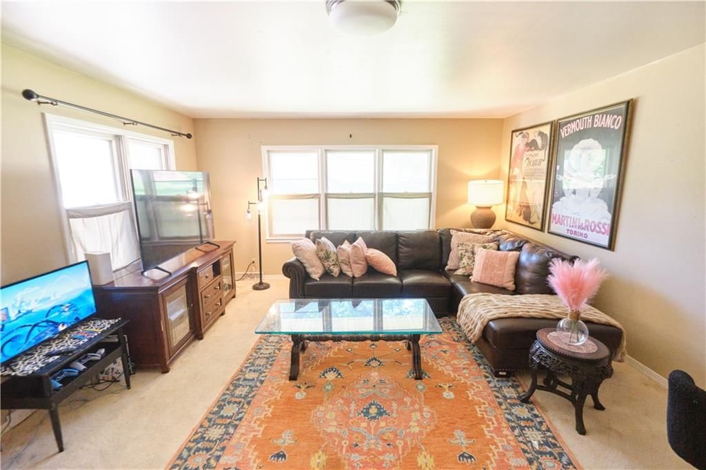 608 Sycamore Lane — photo 8