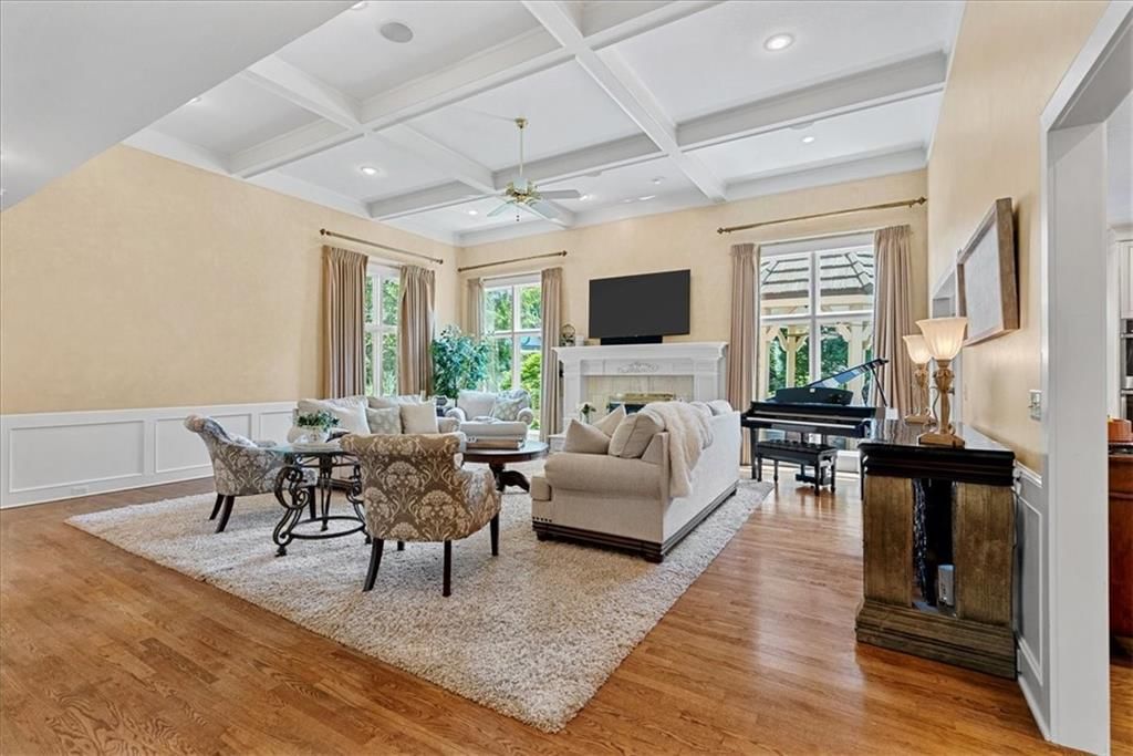 12613 Sherwood Street — photo 15