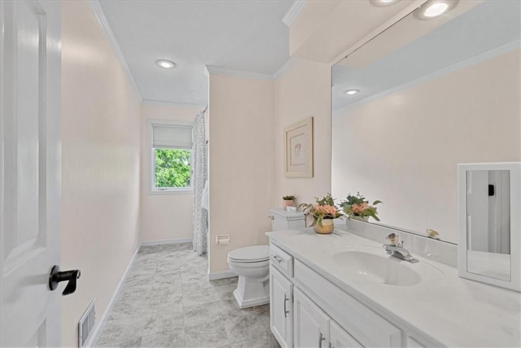 12613 Sherwood Street — photo 29