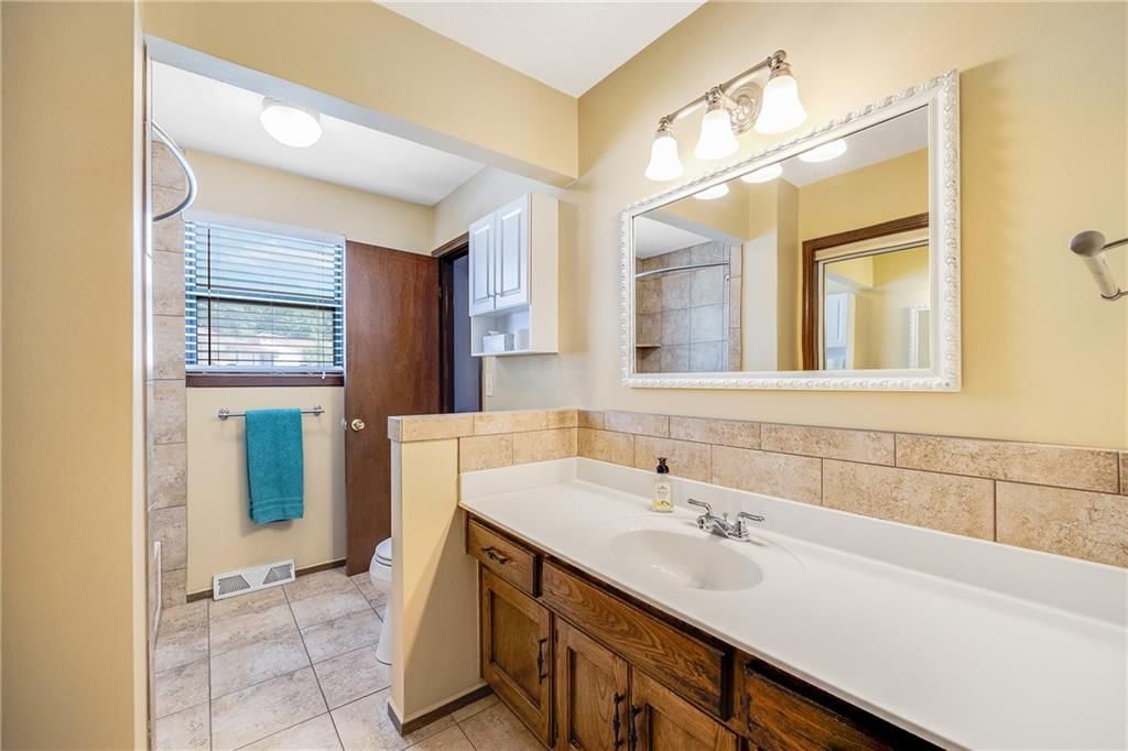 329 S Kendall Avenue — photo 14