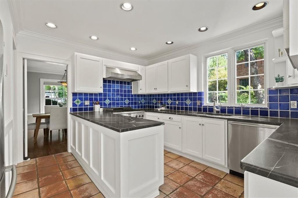 5427 Central Street — photo 12