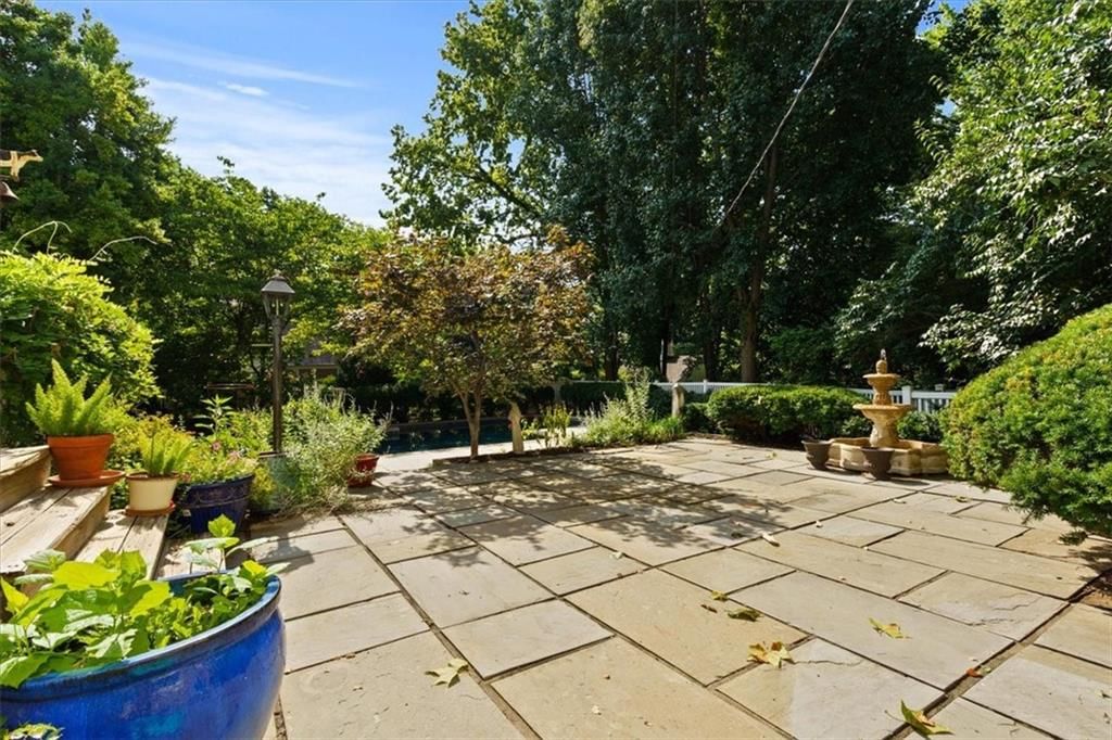 5427 Central Street — photo 34