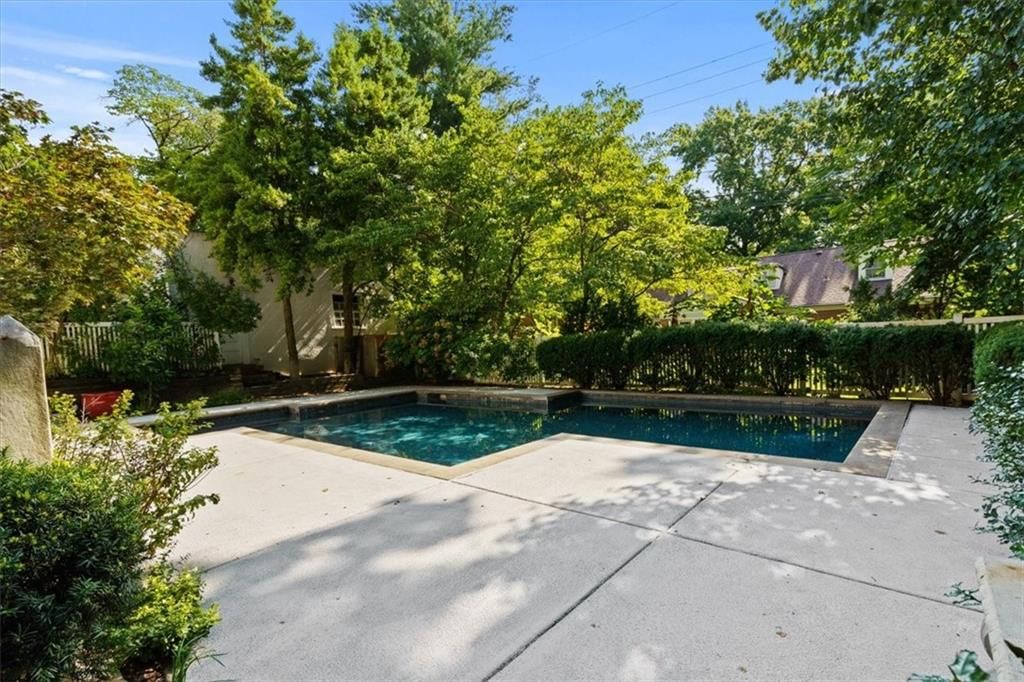 5427 Central Street — photo 36