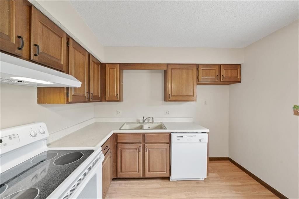 5414 Locust Avenue — photo 12